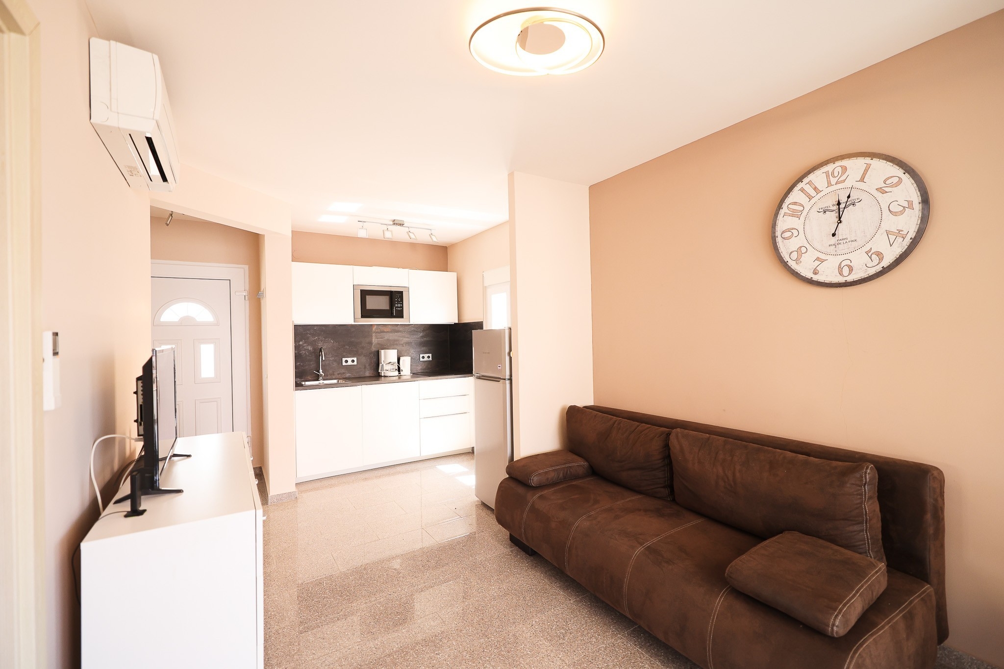Two bedroom apartment near beach Petrčane, Zadar  A-b