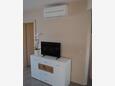 Petrčane, Obývací pokoj v ubytování typu apartment, s klimatizací a WiFi.