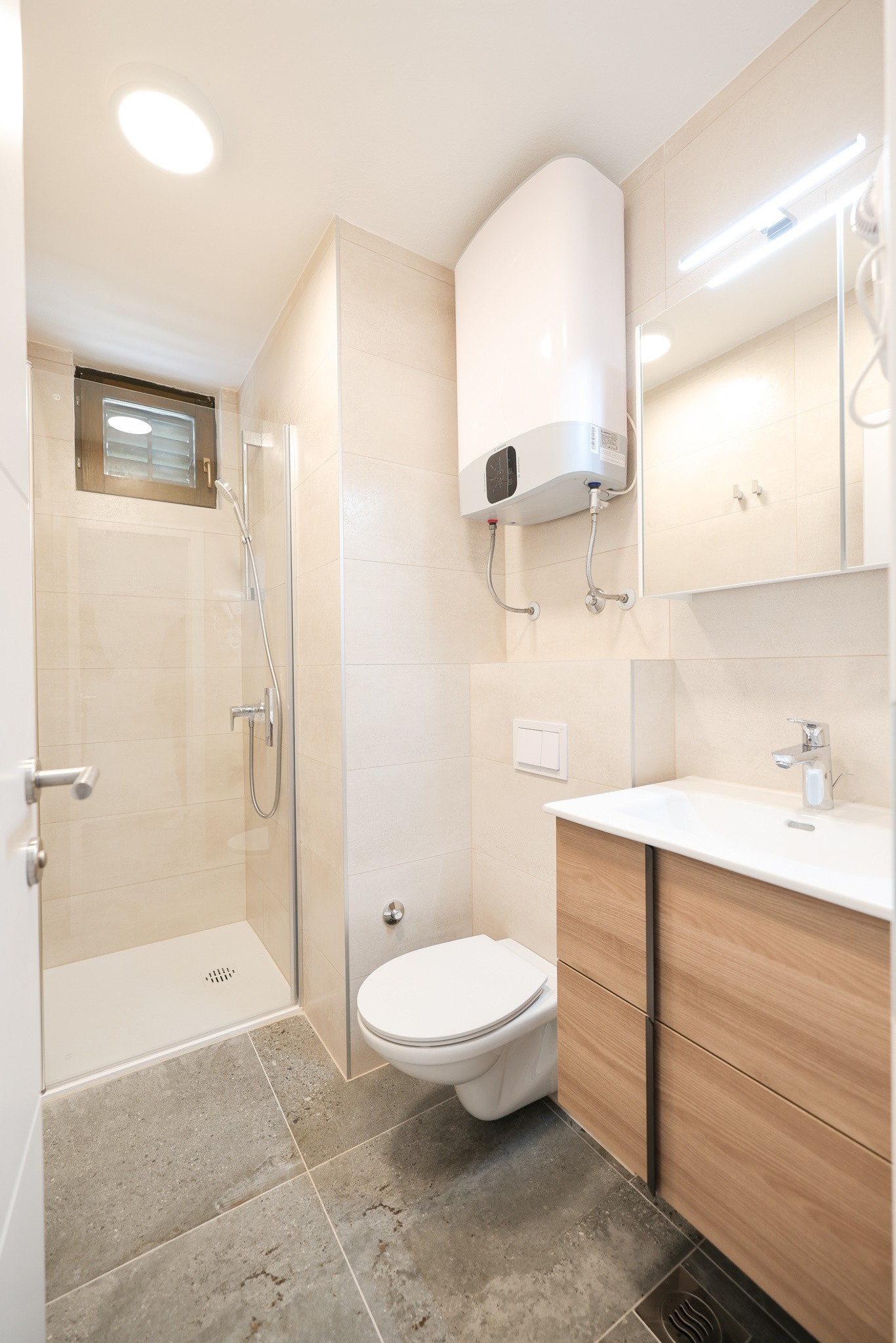One bedroom apartment near beach Petrčane, Zadar  A-c