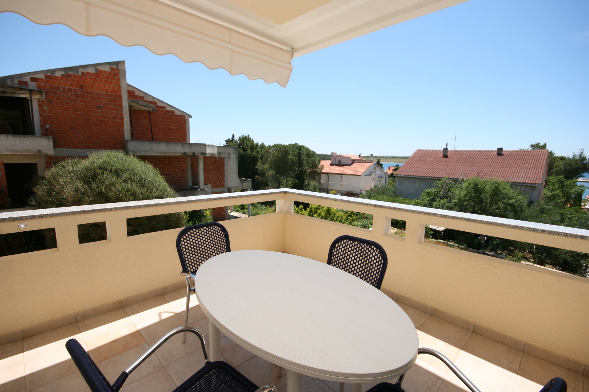 Two bedroom apartment with terrace Novalja, Pag (A-3294-a) Two bedroom apartment with terrace Novalja, Pag (A-3294-a)
