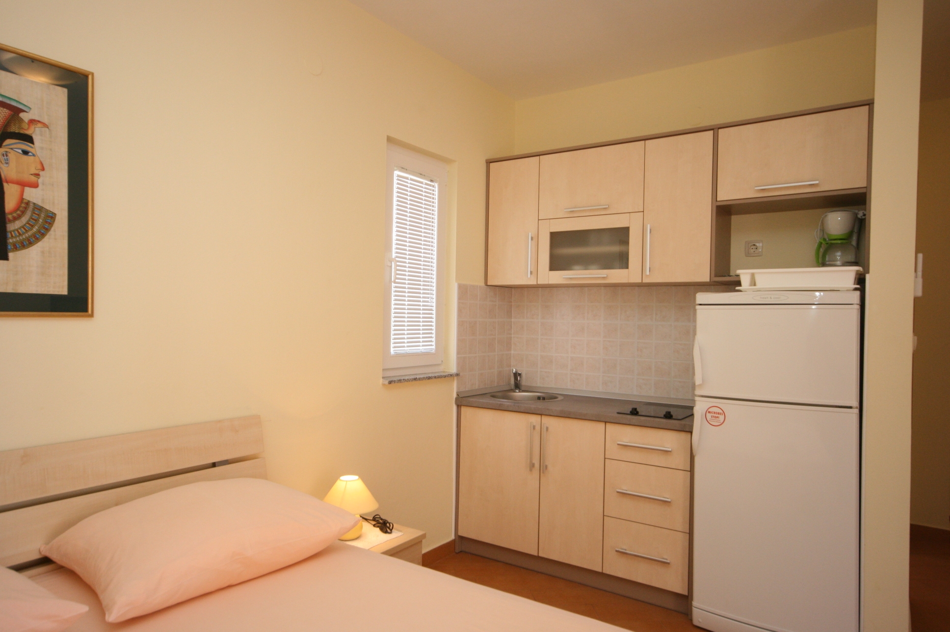 Studio flat with terrace Novalja, Pag (AS-3294-a)