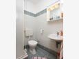 Badezimmer Metajna, Badezimmer in folgender Unterkunftsart room, Haustiere erlaubt und WiFi.
