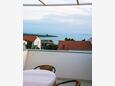 Terasa Novalja, Terasa v nastanitvi vrste apartment, s pogledom na morje, Hišni ljubljenčki dovoljeni in WiFi.