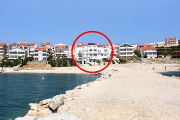 Property Vidalići, Pag, Property 3313 - Apartments and Rooms near sea with pebble beach.