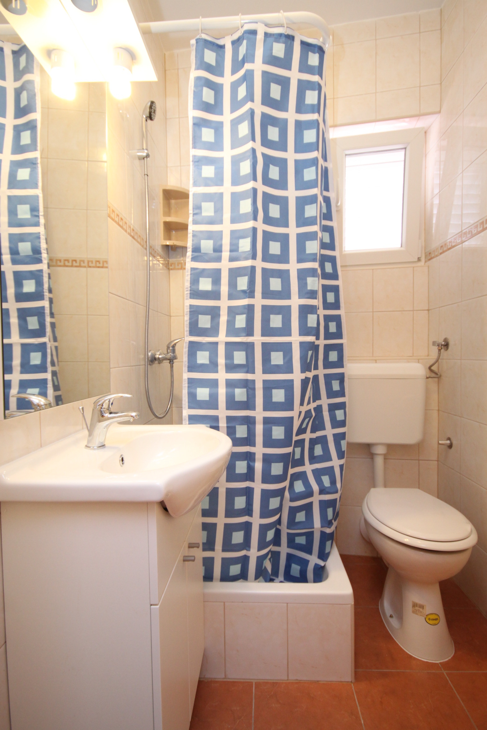 One bedroom apartment with terrace and sea view Povljana, Pag  A-e