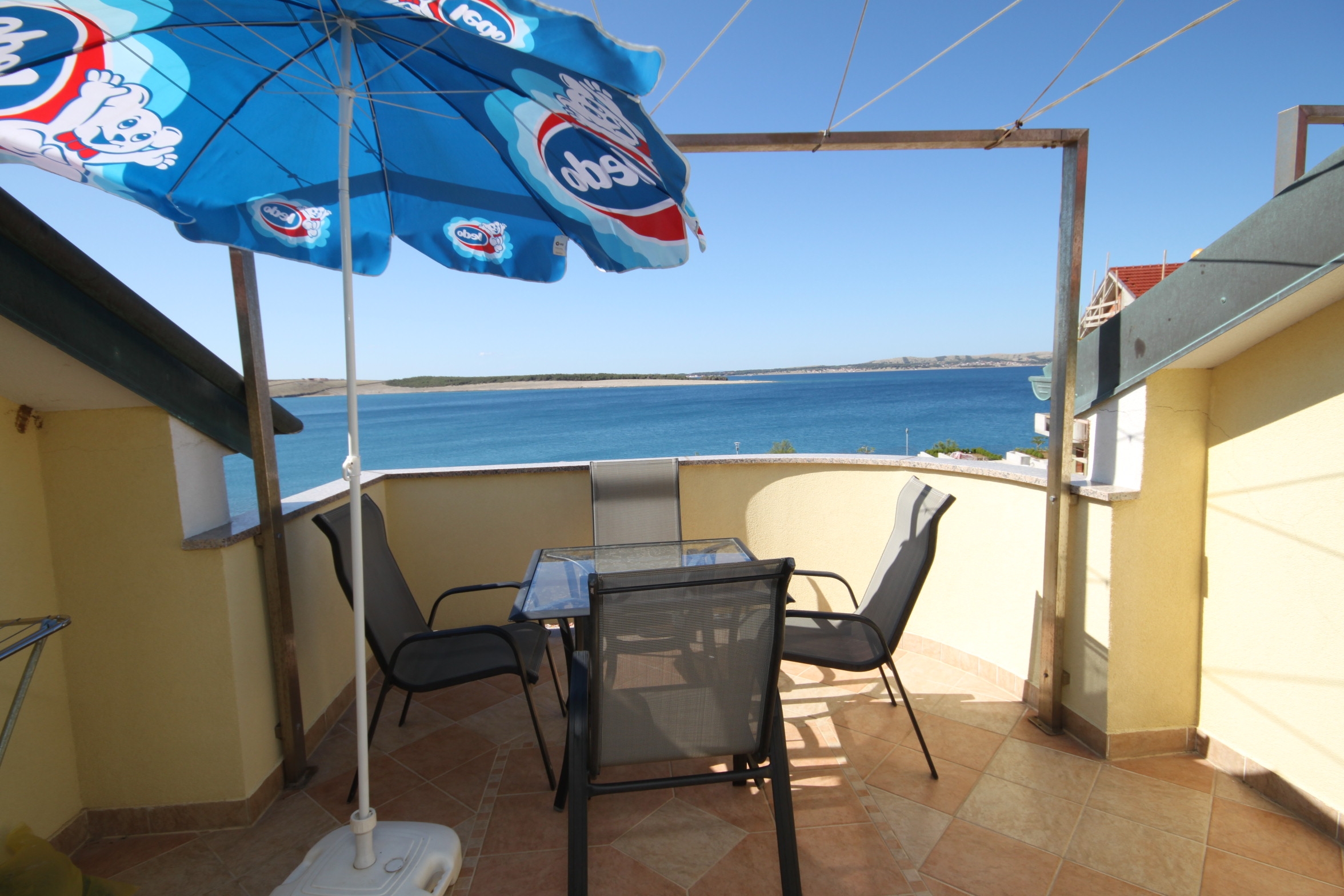 Two bedroom apartment with terrace and sea view Povljana, Pag  A-g