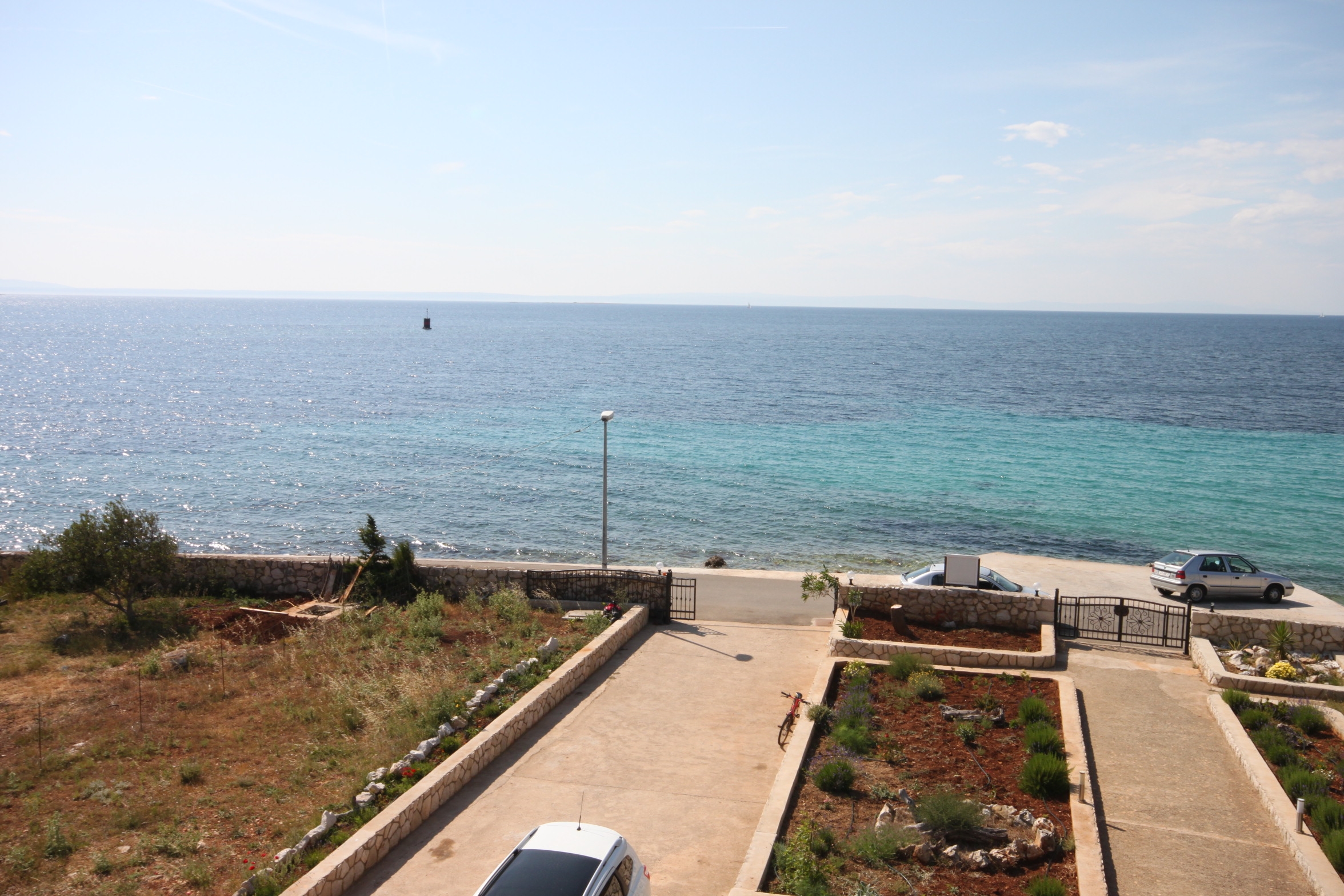 Jednosobni apartman uz plažu Lun, Pag  A-c