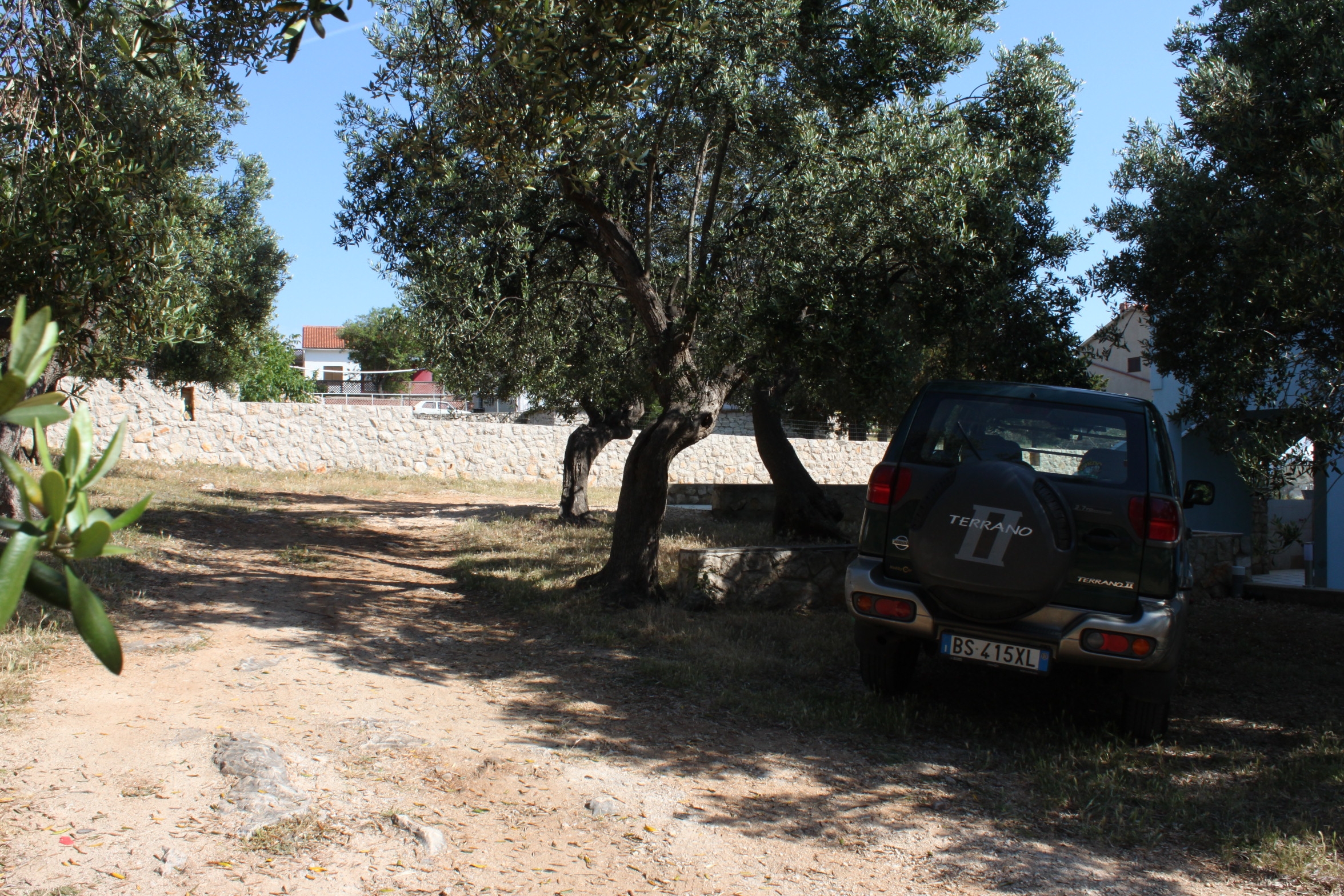 Dvosobni apartman uz plažu Lun, Pag  A-f