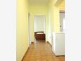 Kraj, Hallway in the apartment, air condition available, (pet friendly) and WiFi.
