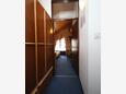 Hallway Starigrad, Hallway in the room, (pet friendly) and WiFi.