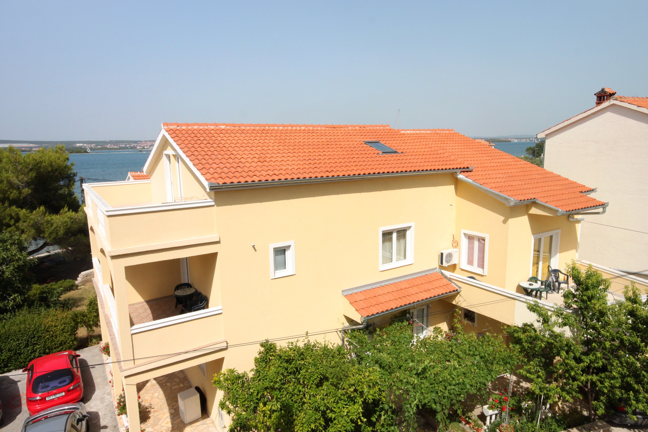 One bedroom apartment near beach Kraj, Pašman  A-e
