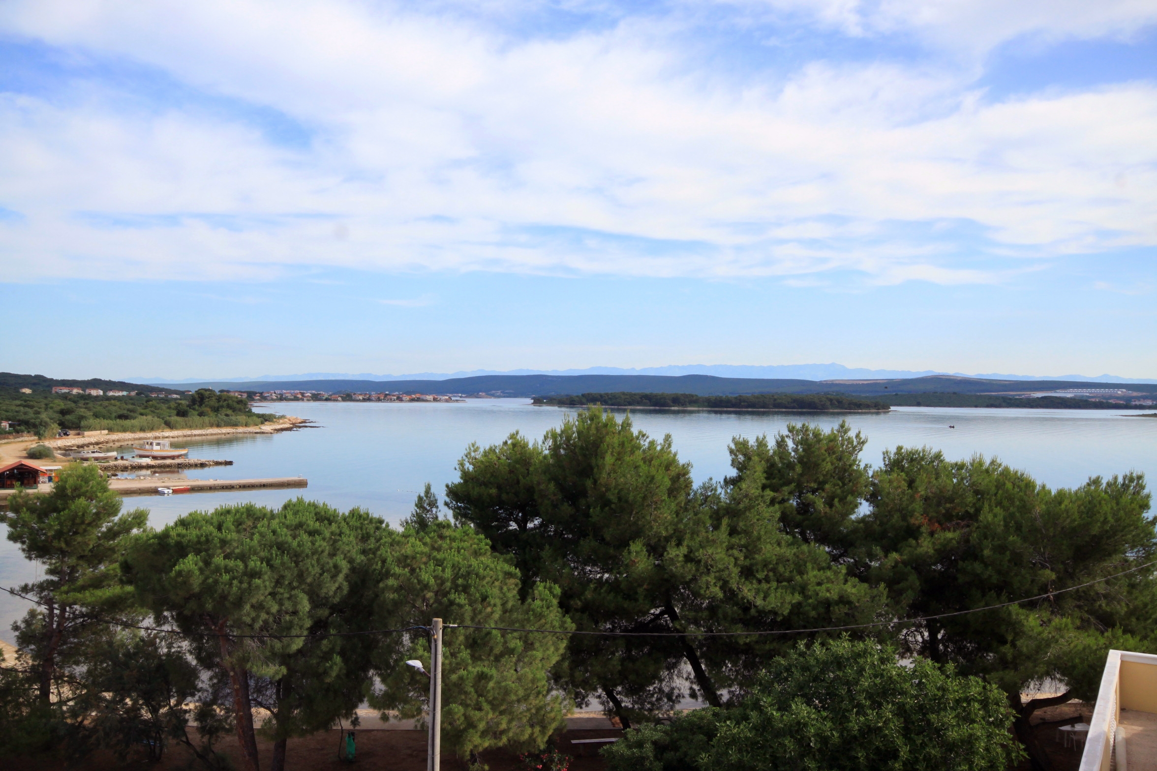 Four bedroom apartment near beach Kraj, Pašman  A-f