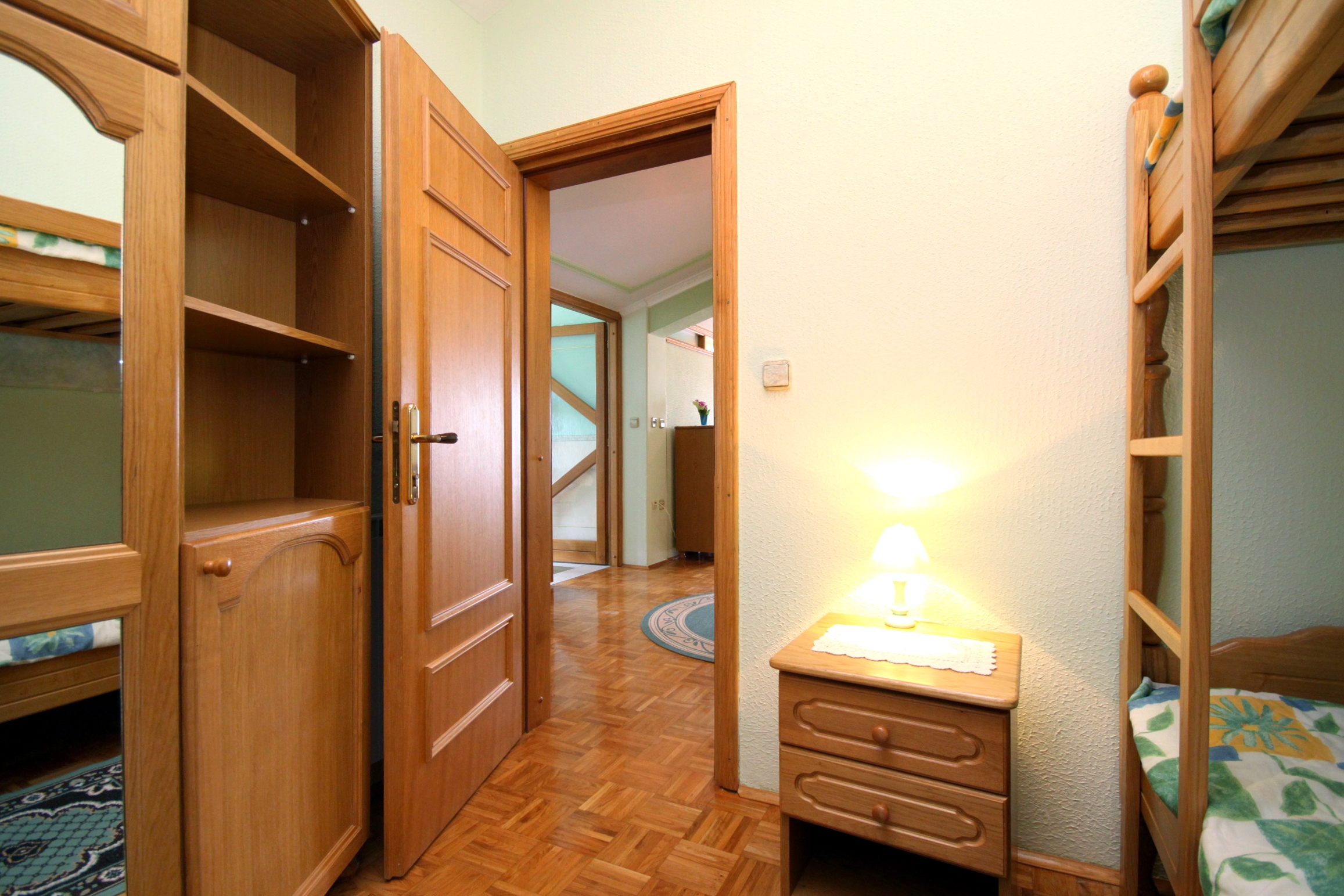 Four bedroom apartment near beach Kraj, Pašman  A-f