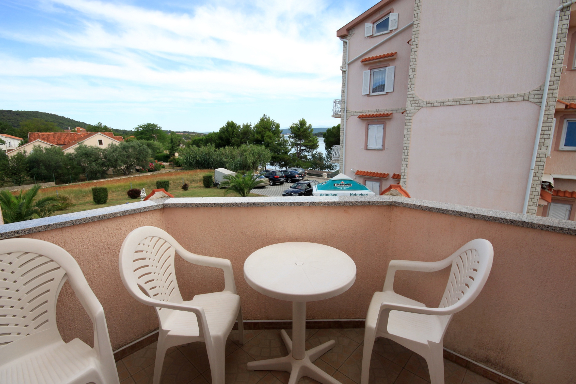 One bedroom apartment near beach Kraj, Pašman (A-334-g)