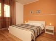 Спальня 2 Umag, Спальня 2 в размещении типа apartment, dostupna klima i WIFI.