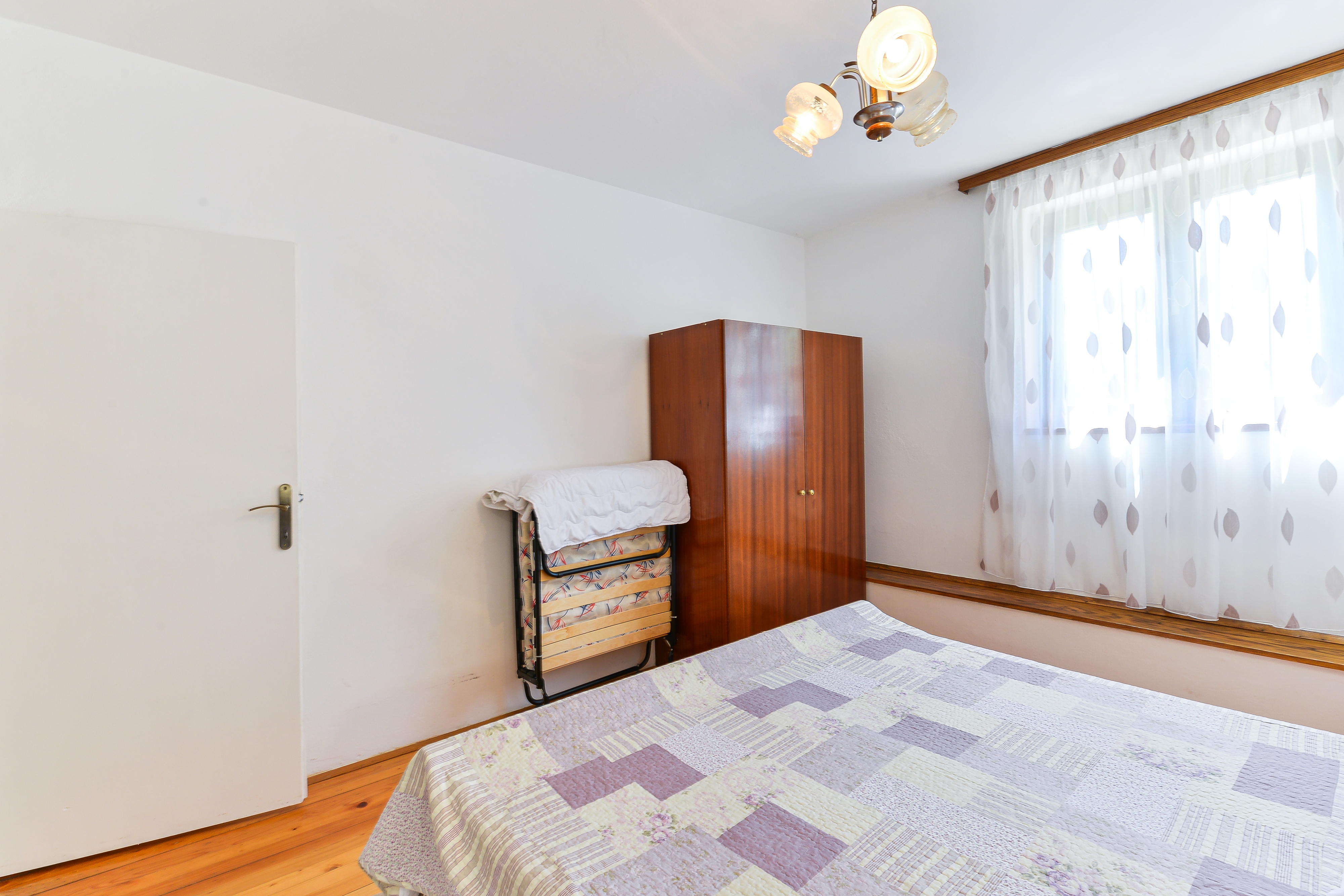 Two bedroom apartment near beach Tkon, Pašman  A-a