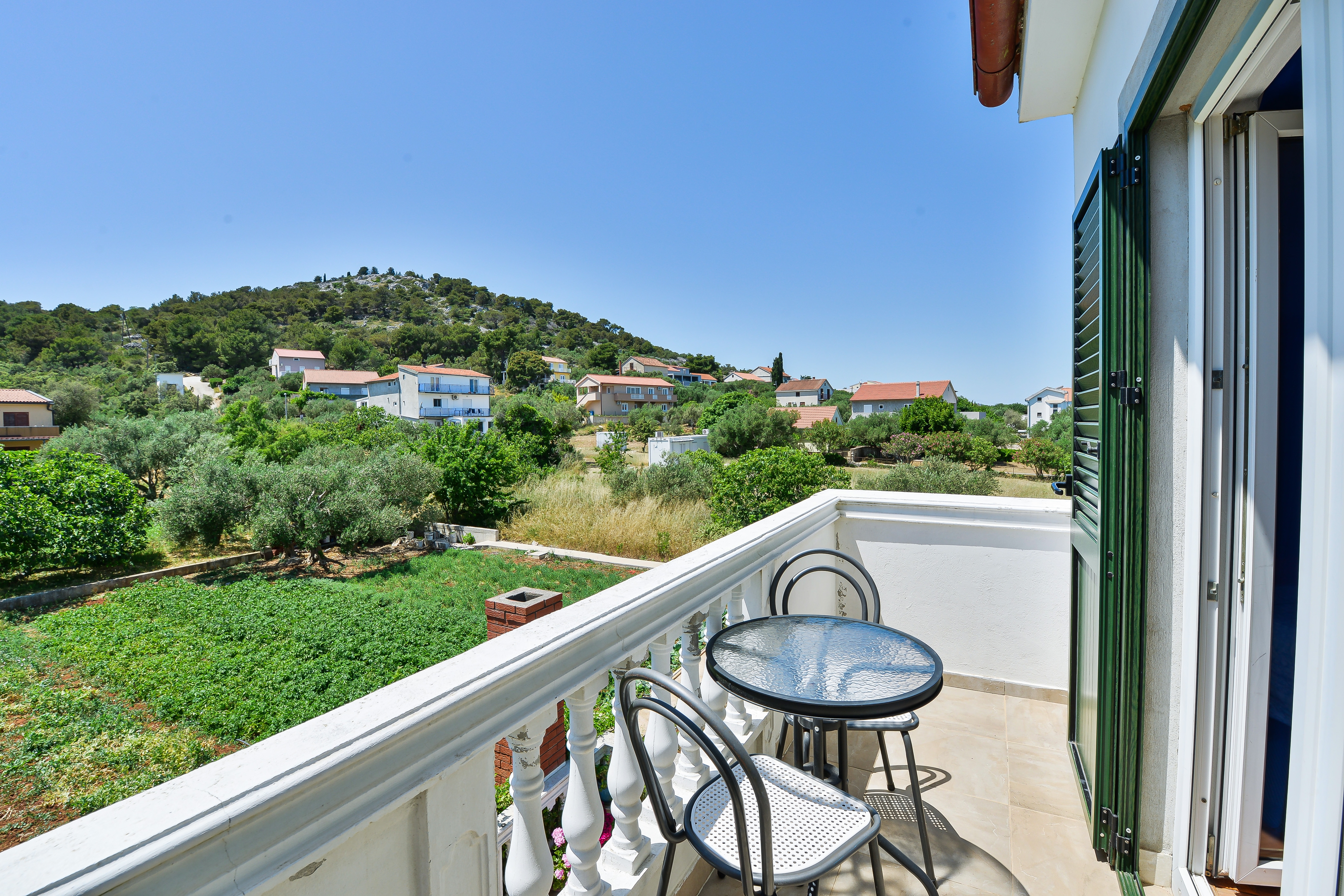 Two bedroom apartment near beach Tkon, Pašman  A-c