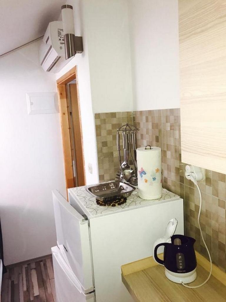 One bedroom apartment near beach Tkon, Pašman  A-d