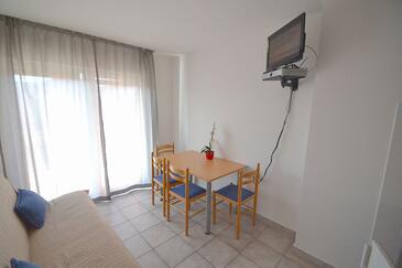 Jídelna Novigrad, Jídelna v ubytování typu apartment, dopusteni kucni ljubimci i WIFI.