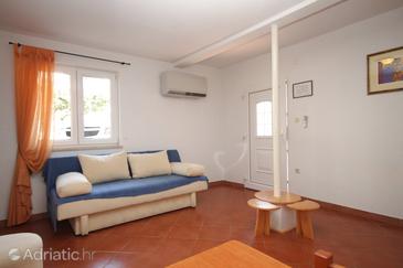 Living room Rovinj, Living room in the apartment, dostupna klima i dopusteni kucni ljubimci.