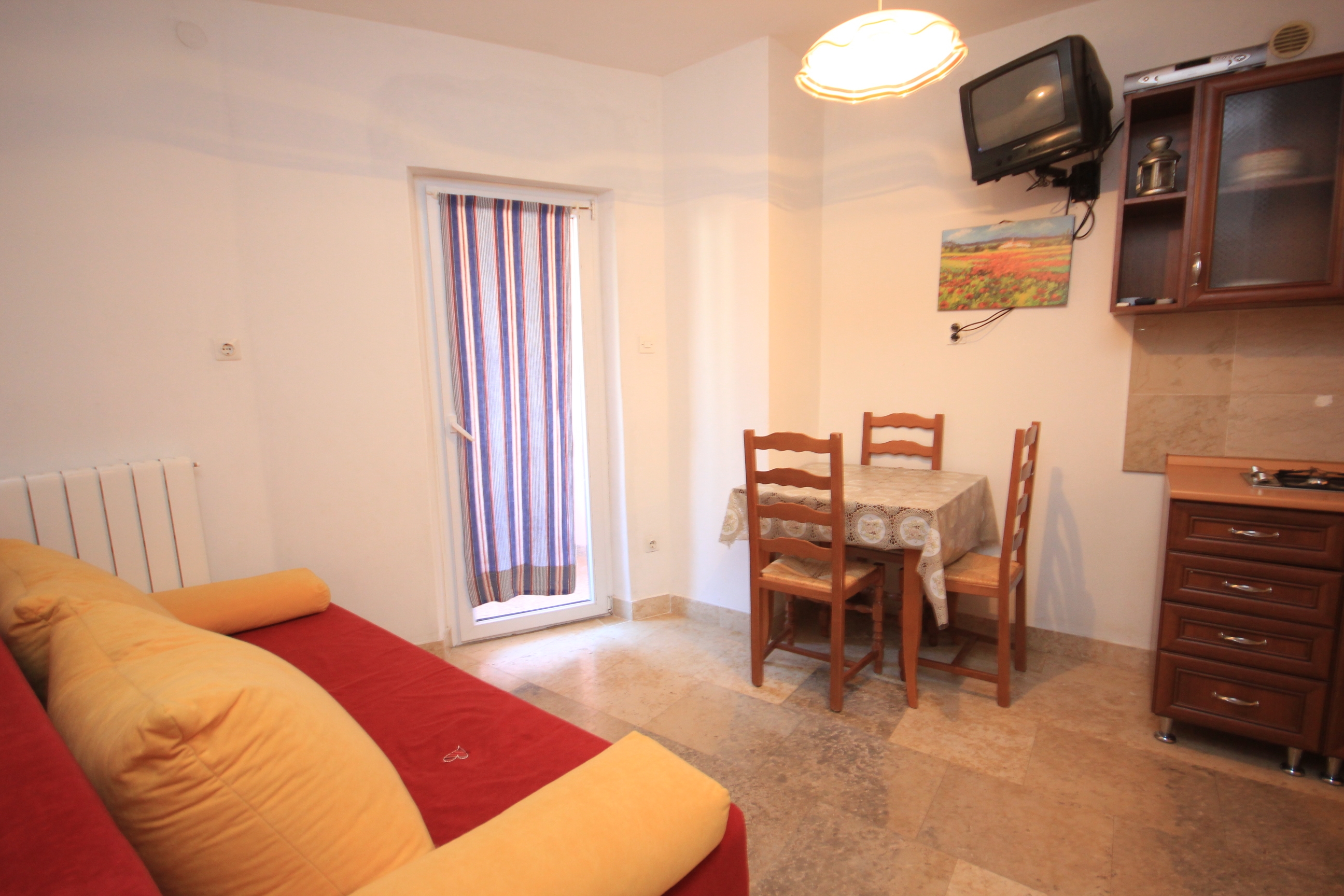 One bedroom apartment with terrace Rovinj (A-3394-b) One bedroom apartment with terrace Rovinj (A-3394-b)