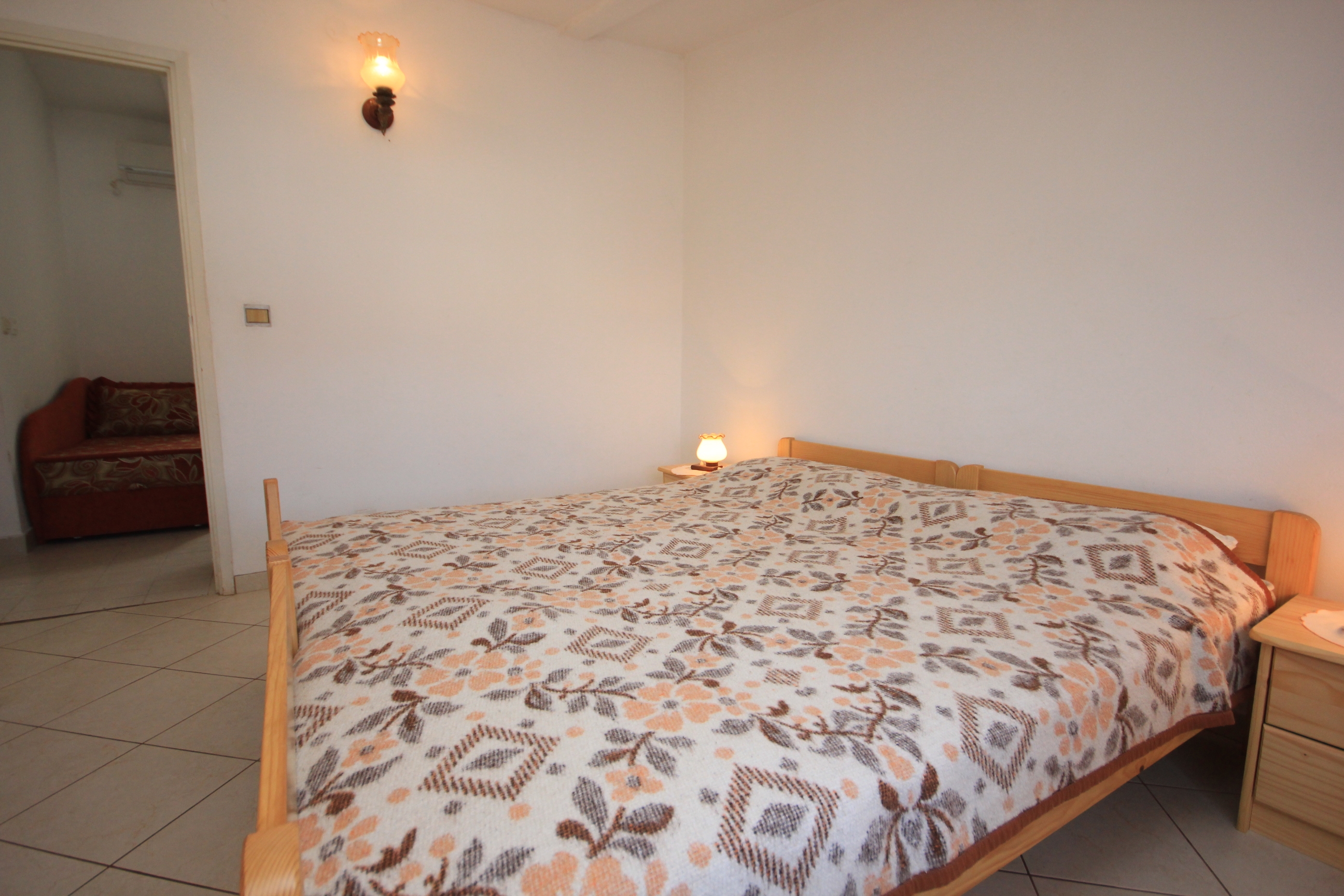 Two bedroom apartment with terrace Rovinj  A-c
