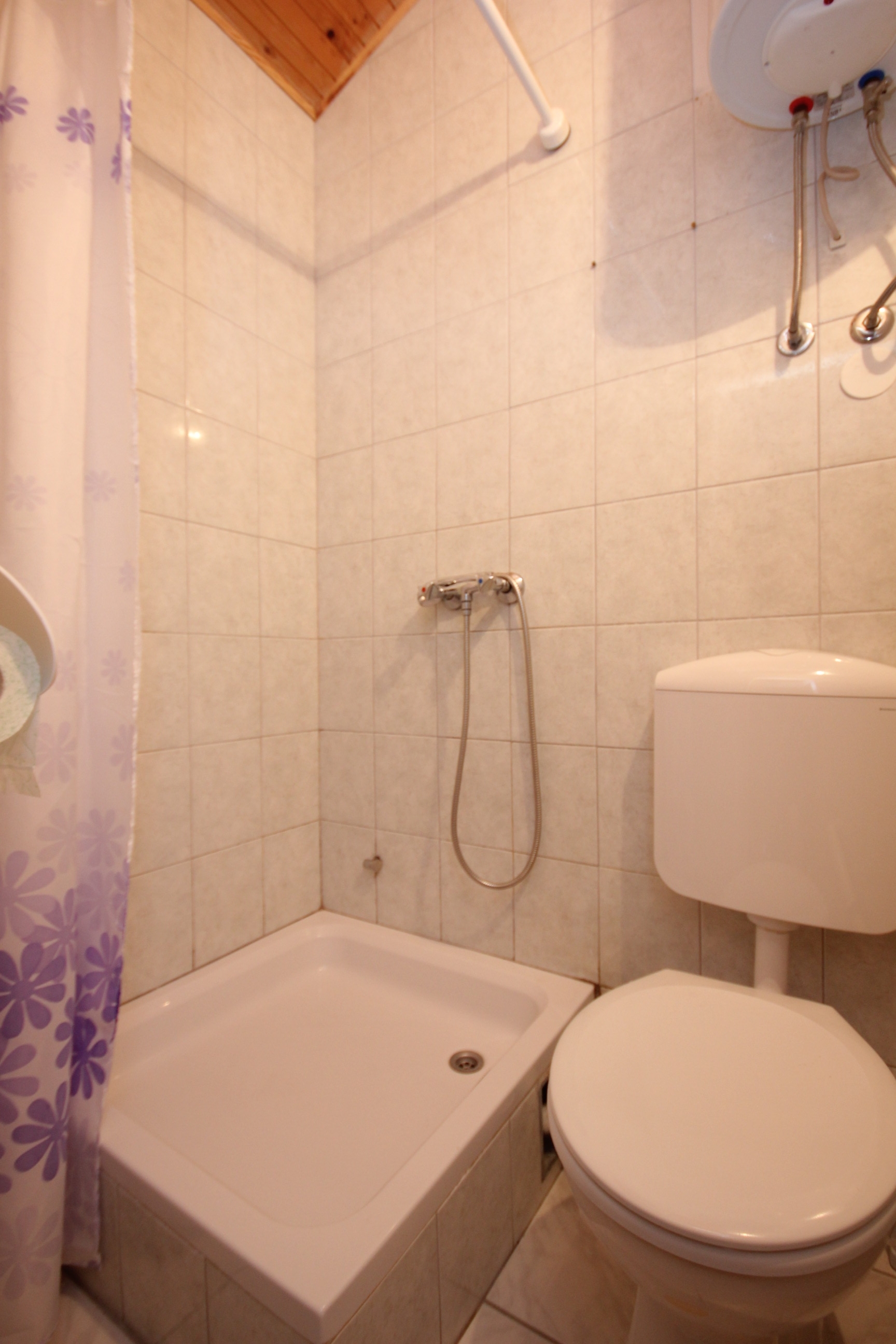 Comfortable and spacious house near beach Ždrelac, Pašman  K