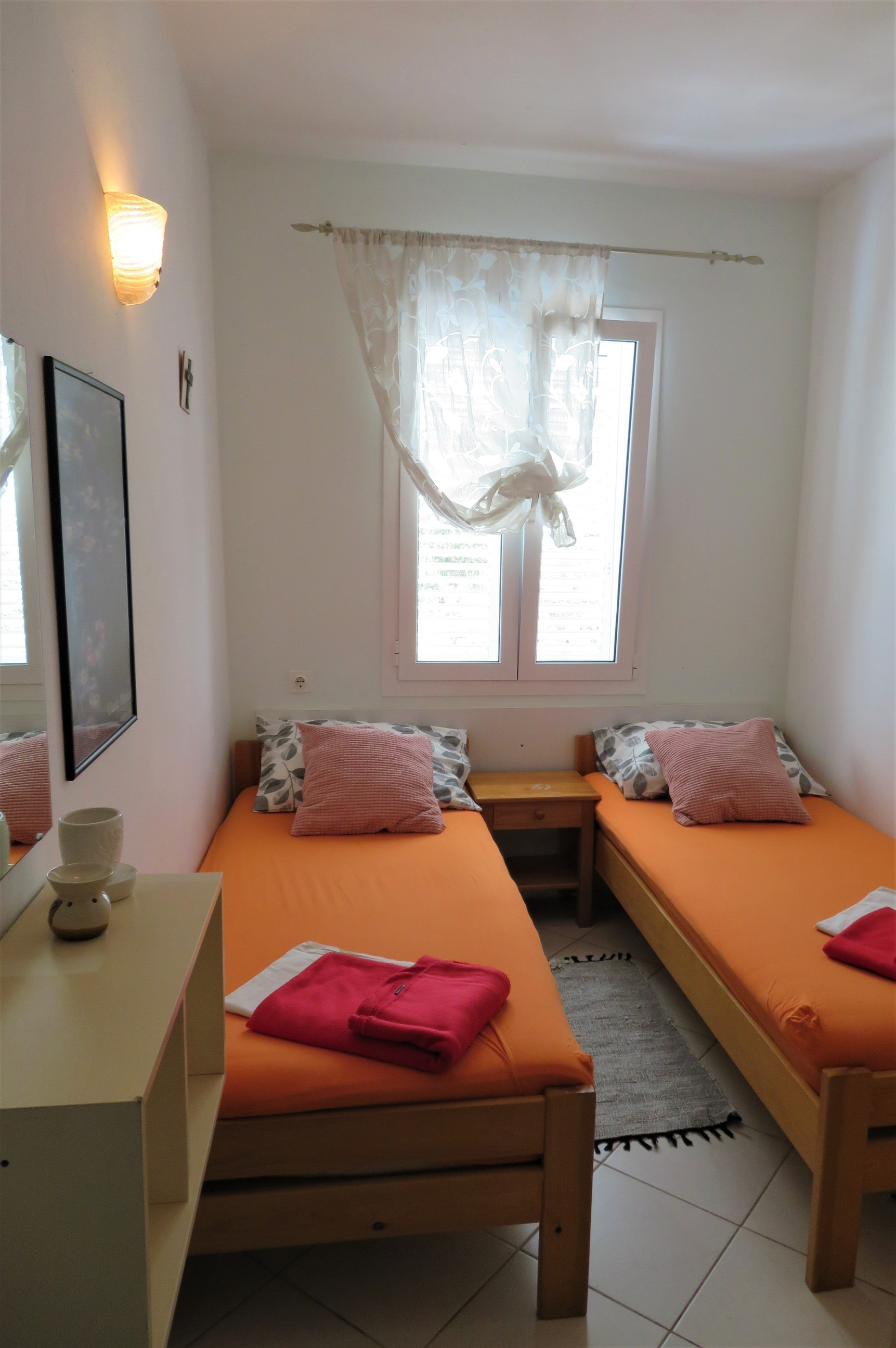Comfortable and spacious house near beach Ždrelac, Pašman  K