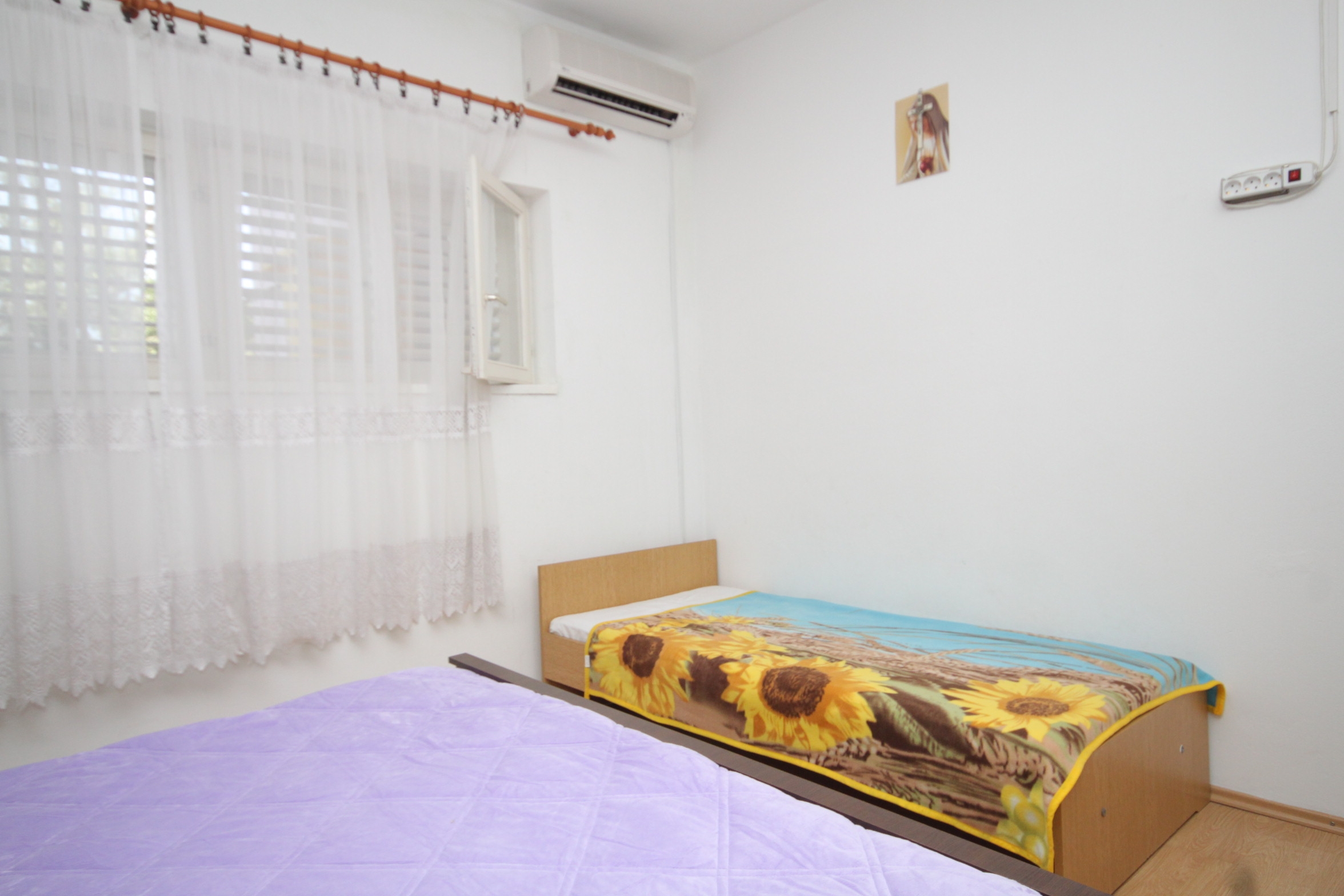 Three bedroom apartment with terrace and sea view Tkon, Pašman  A-a