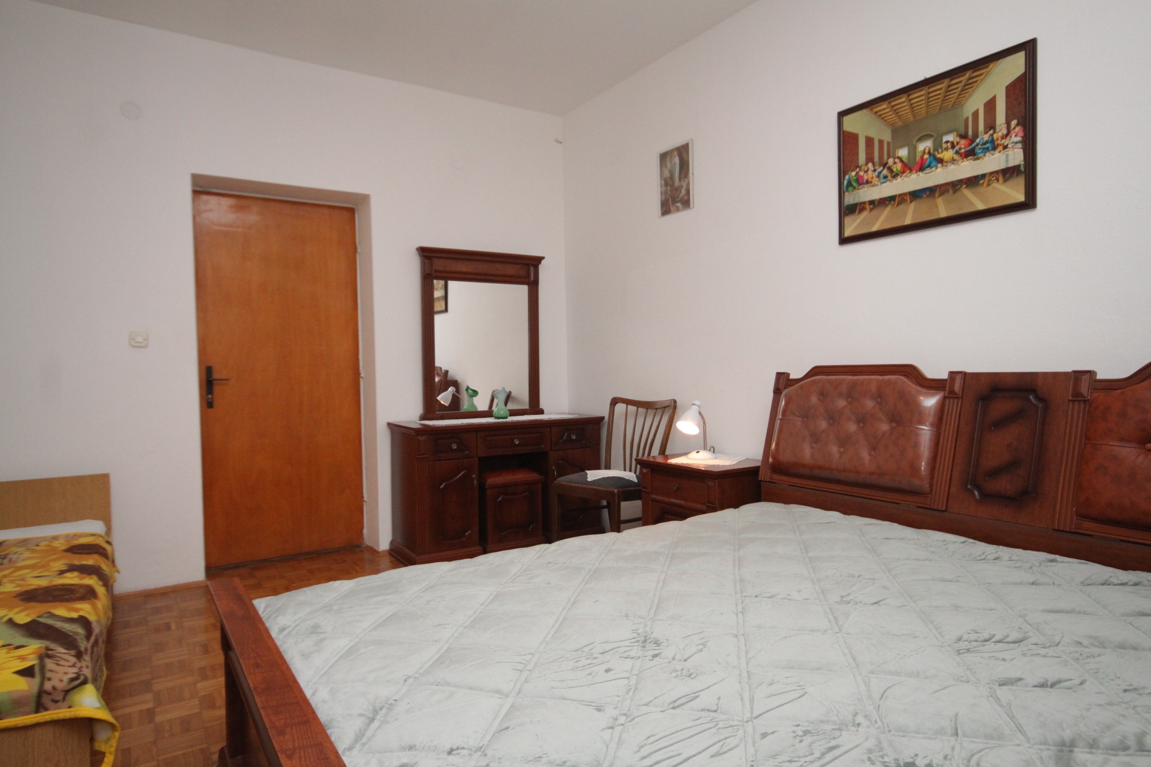 Three bedroom apartment with terrace and sea view Tkon, Pašman  A-a