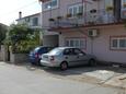 Tkon, Pašman, Parking lot 341 - Apartments near sea with sandy beach.