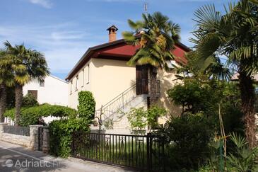 Property Novigrad, Novigrad, Property 3413 - Apartments near sea with pebble beach.