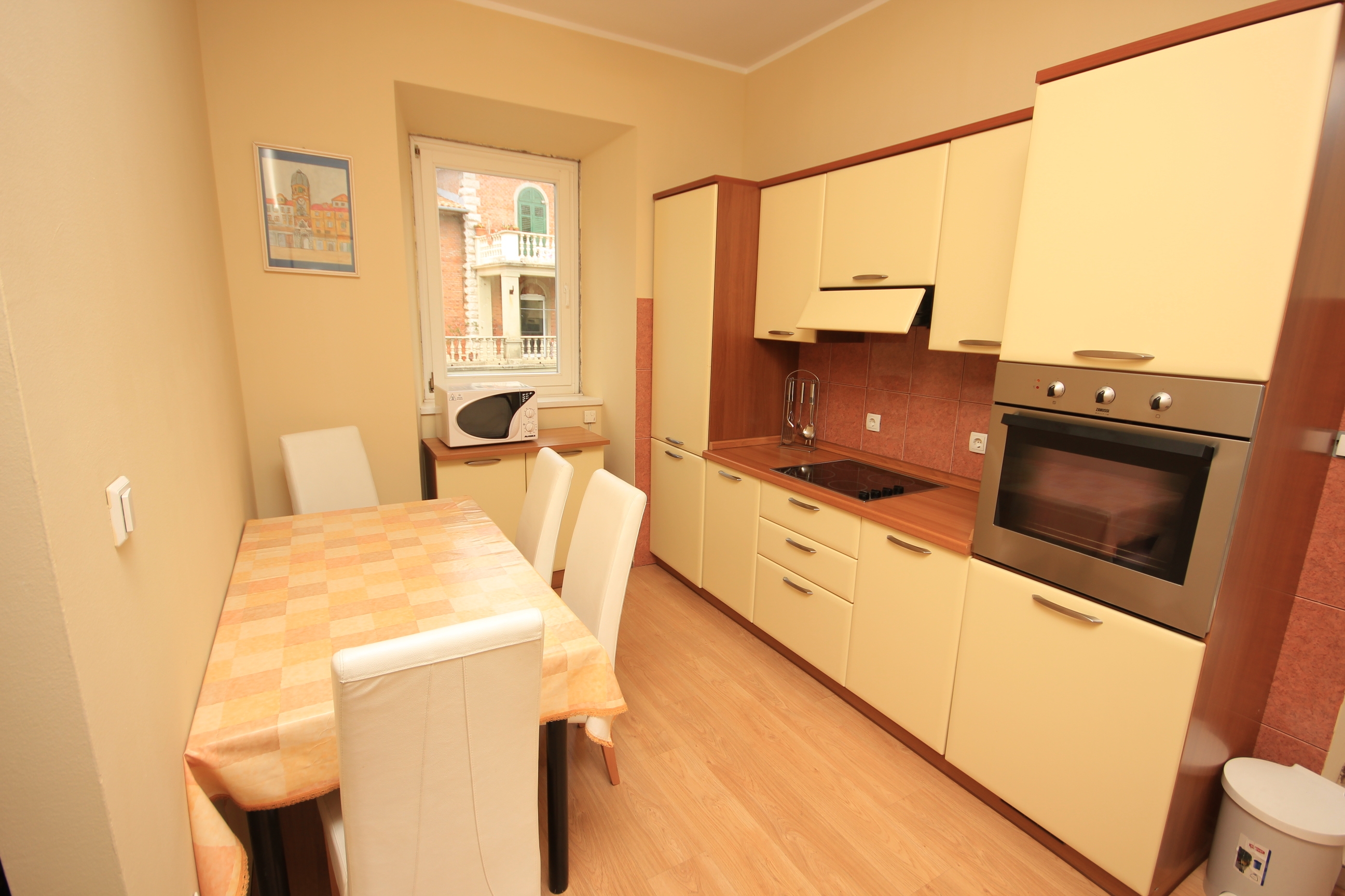 One bedroom apartment near beach Ika, Opatija  A-a