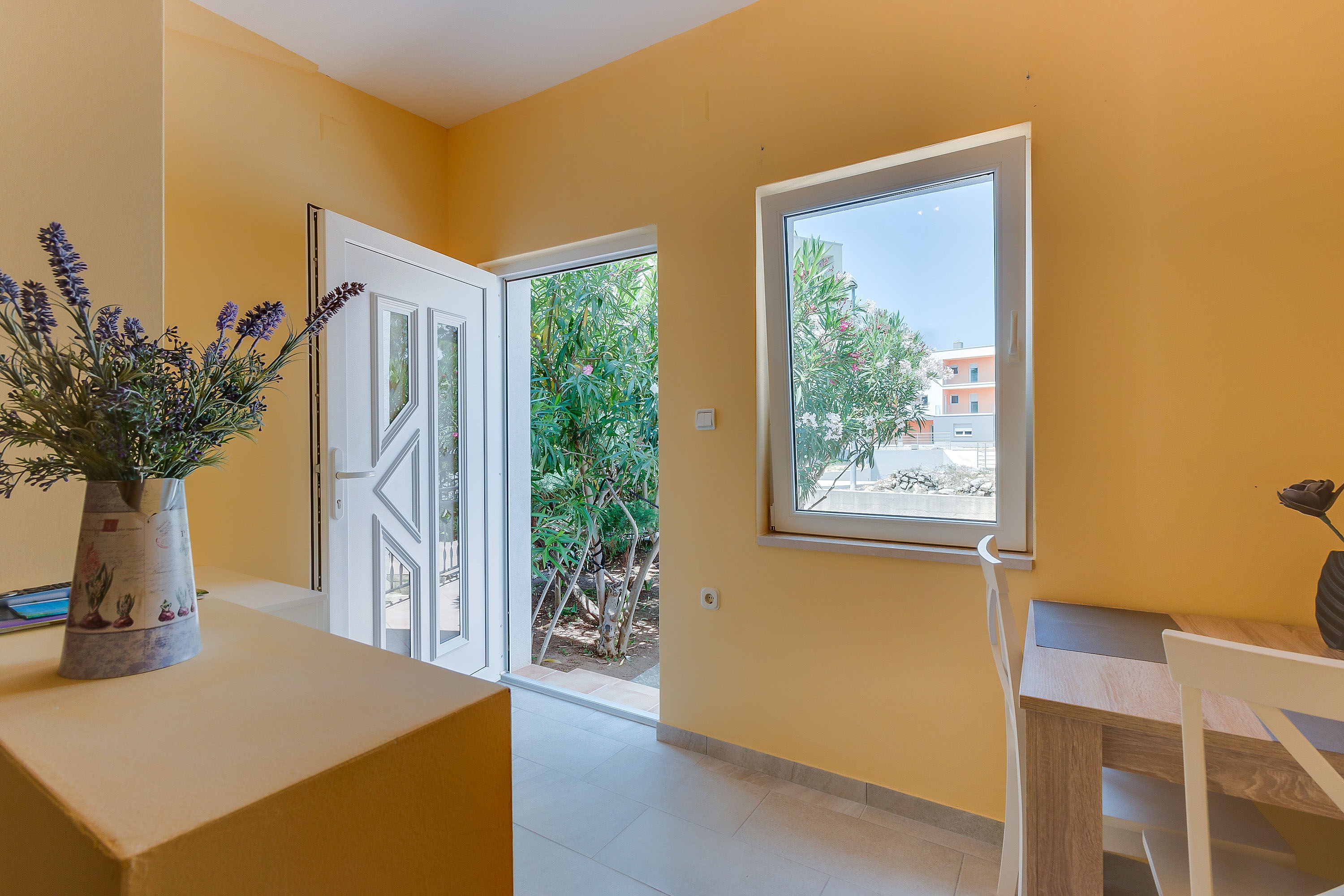 One bedroom apartment with terrace Mali Lošinj, Lošinj  A-b
