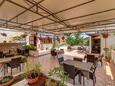 Mali Lošinj, Lošinj, Двор 3441 - Апартаменты с песчаным пляжем.