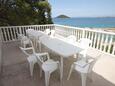 Kali, Gezamenlijk terras in the apartment, with a sea view, (pet friendly) en WiFi.