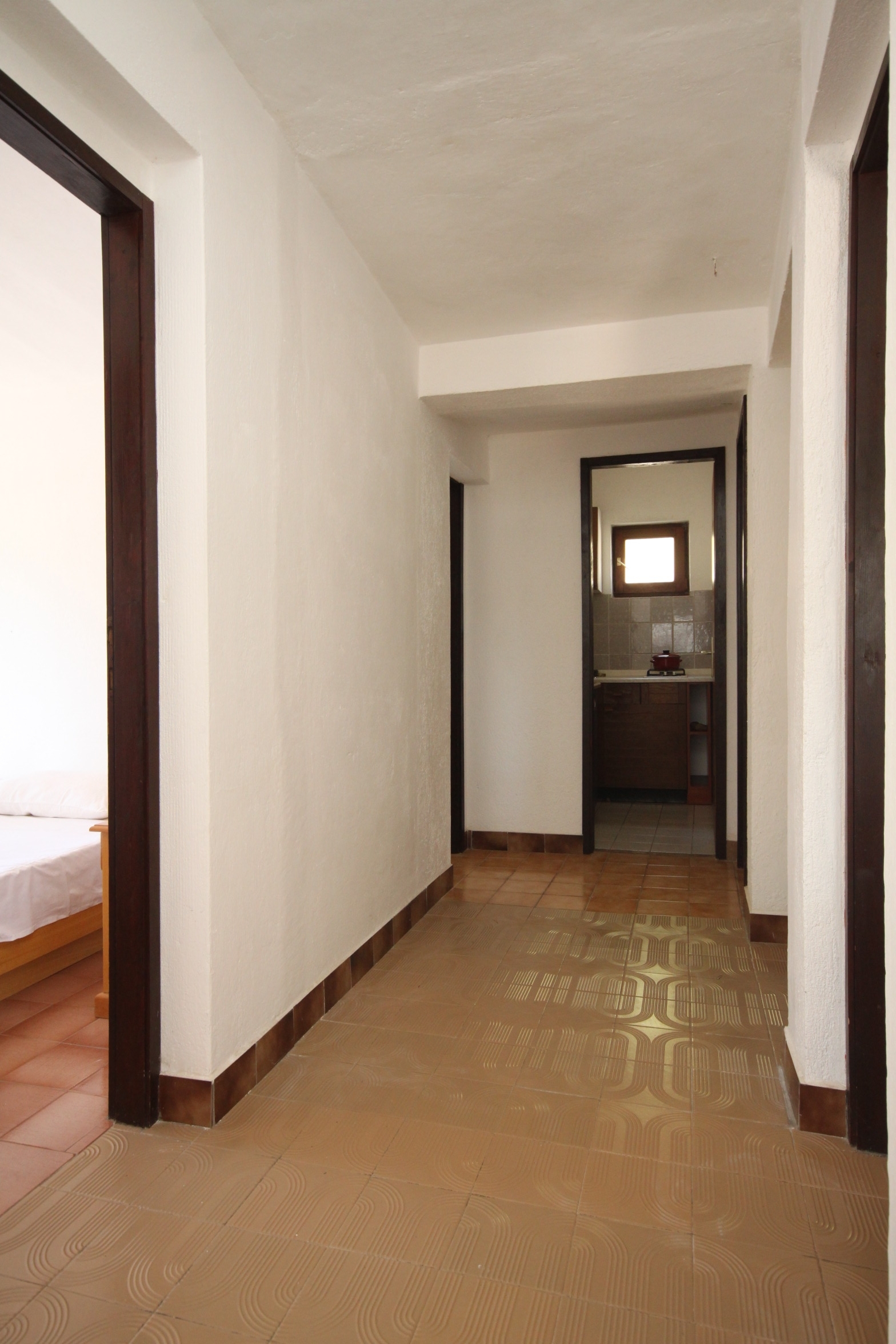 Three bedroom apartment near beach Lavdara, Dugi otok  A-a