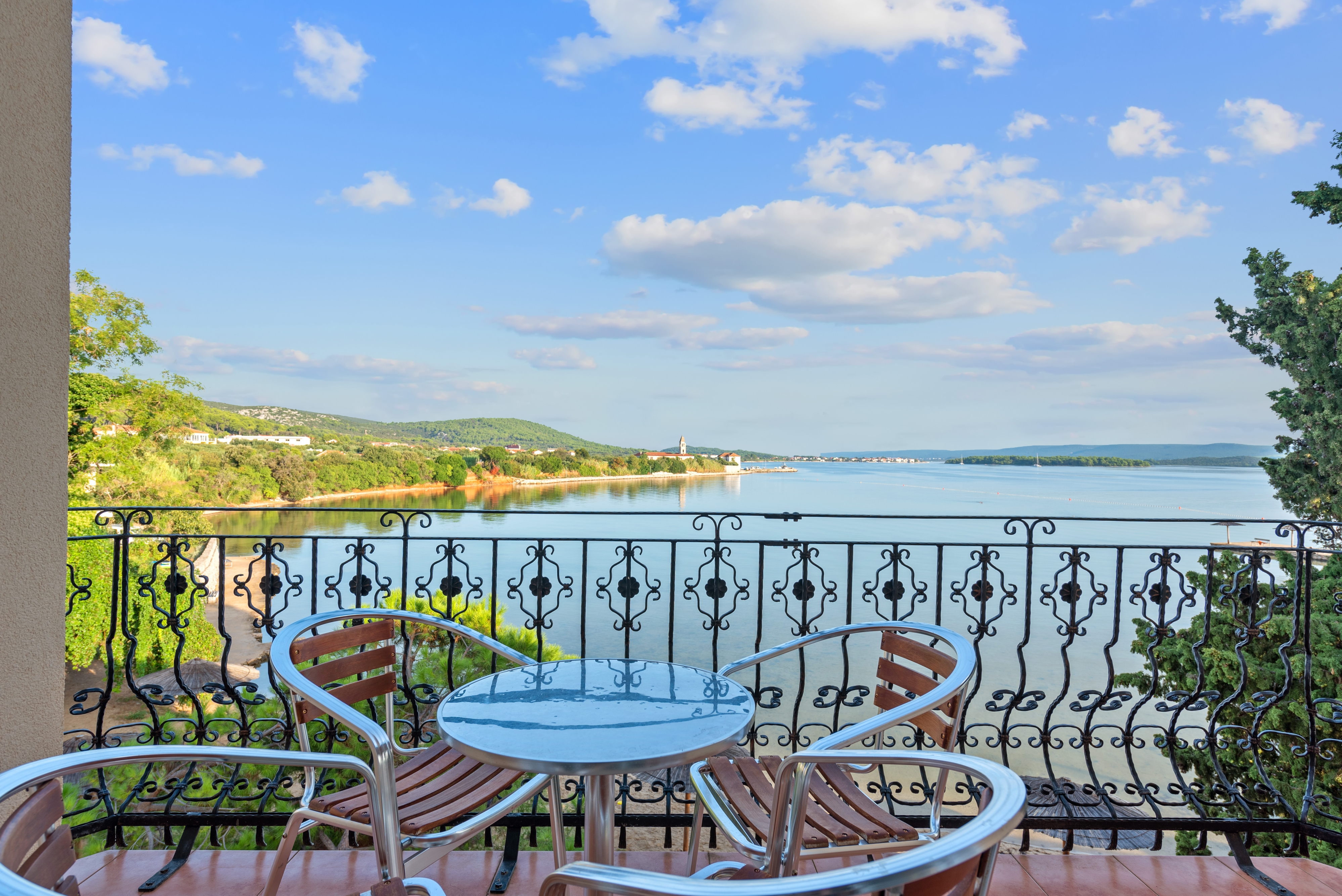 Two bedroom apartment near beach Kraj (Pašman) (A-3460-c) Two bedroom apartment near beach Kraj (Pašman) (A-3460-c)