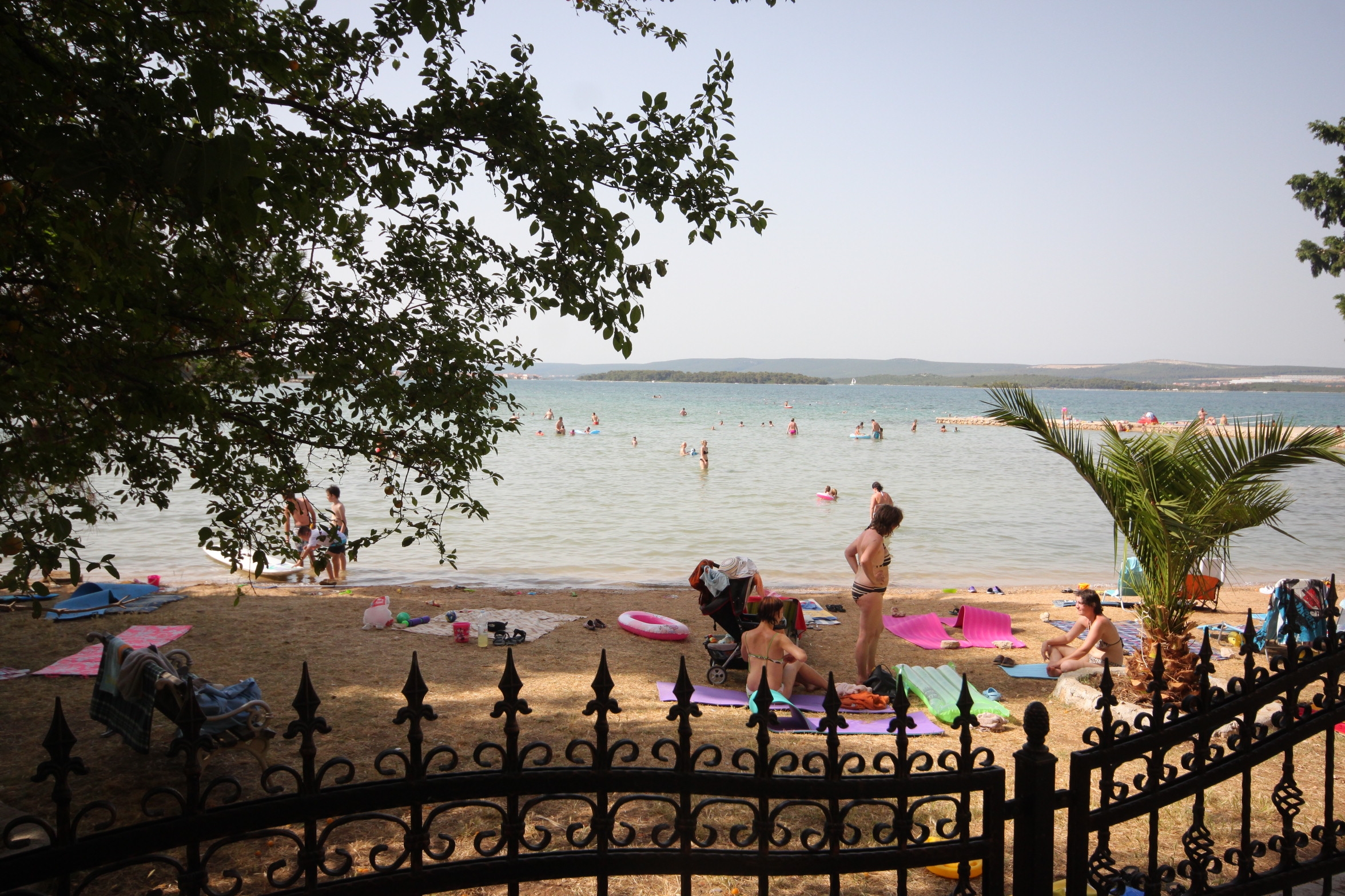 One bedroom apartment near beach Kraj, Pašman  A-e