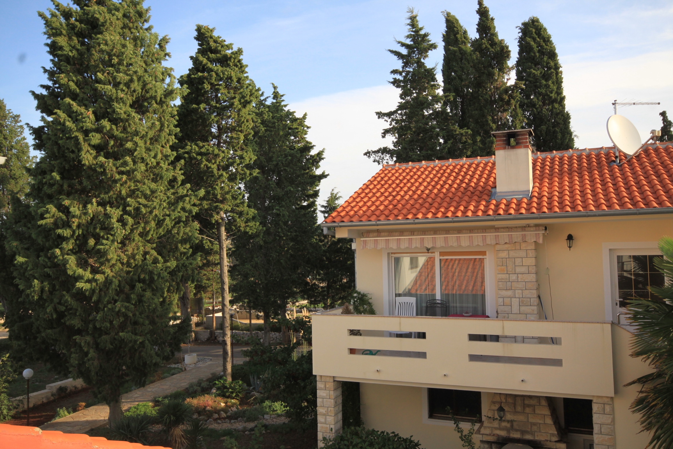 Top Ugljan Muline Top Ugljan Muline