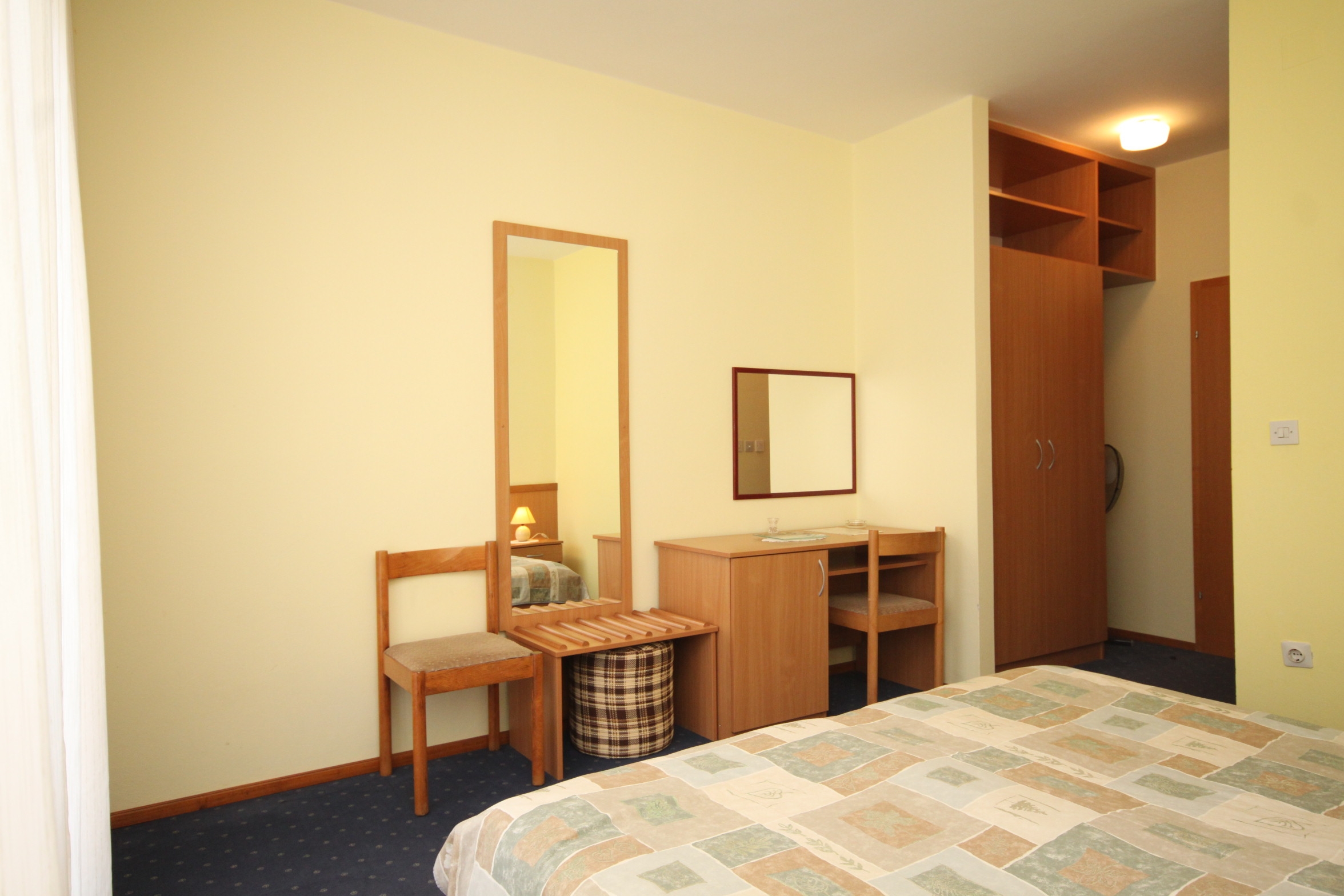 Room near beach Muline, Ugljan (S-3538-f)