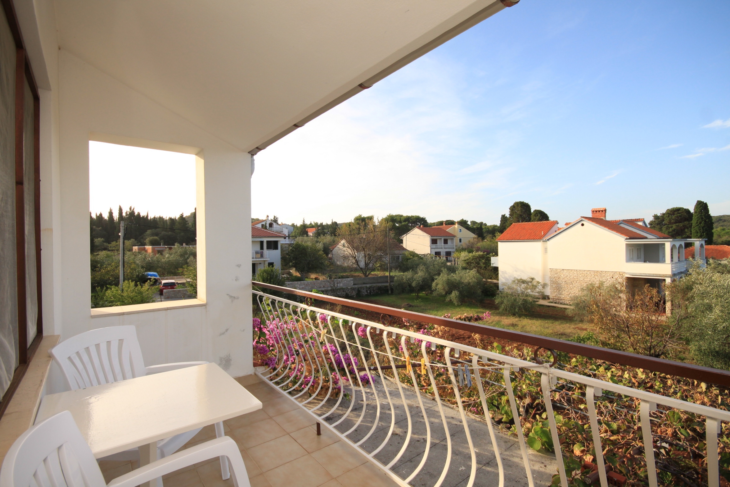 Top Ugljan Muline Top Ugljan Muline