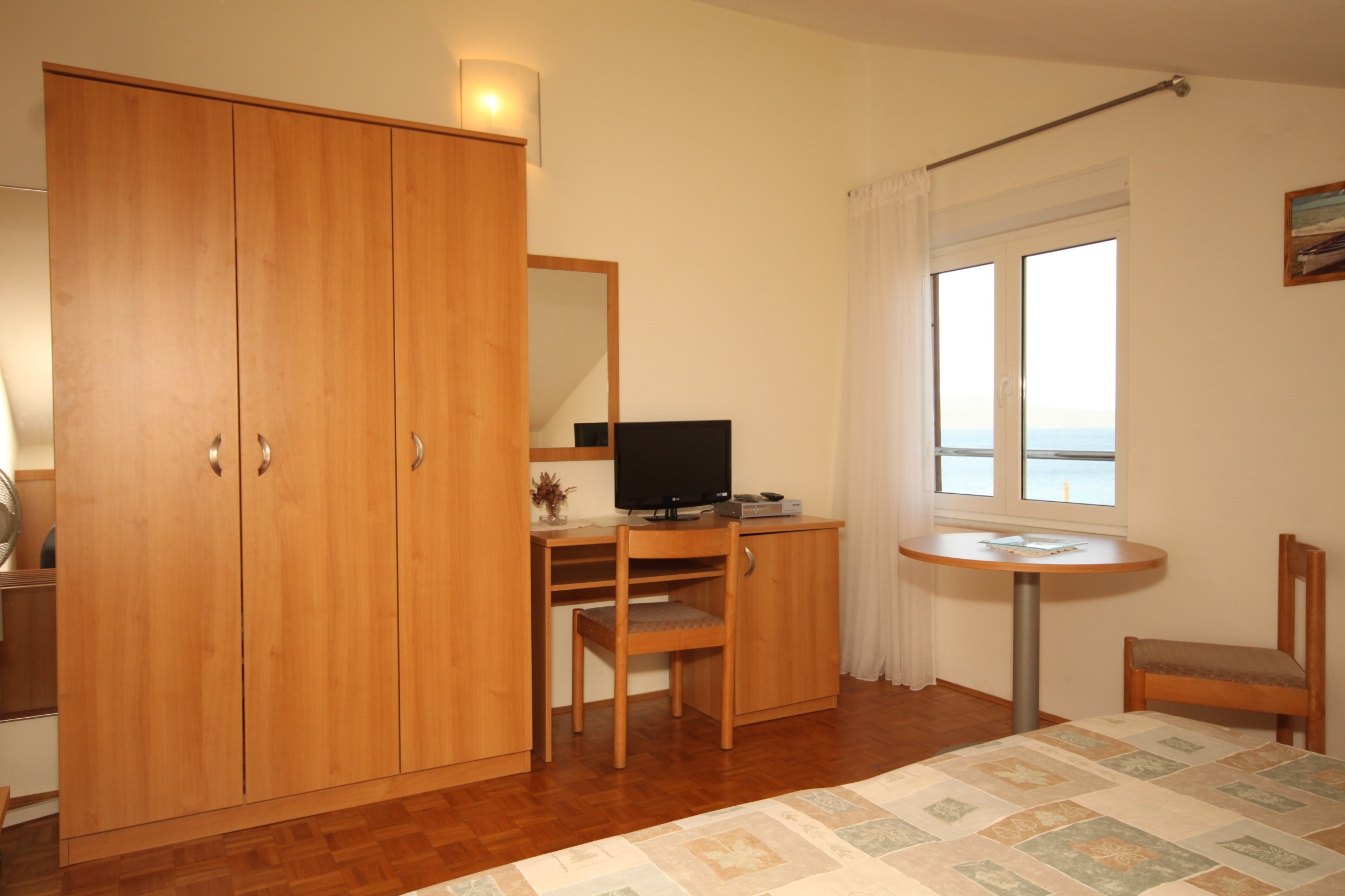 Top Ugljan Muline Top Ugljan Muline