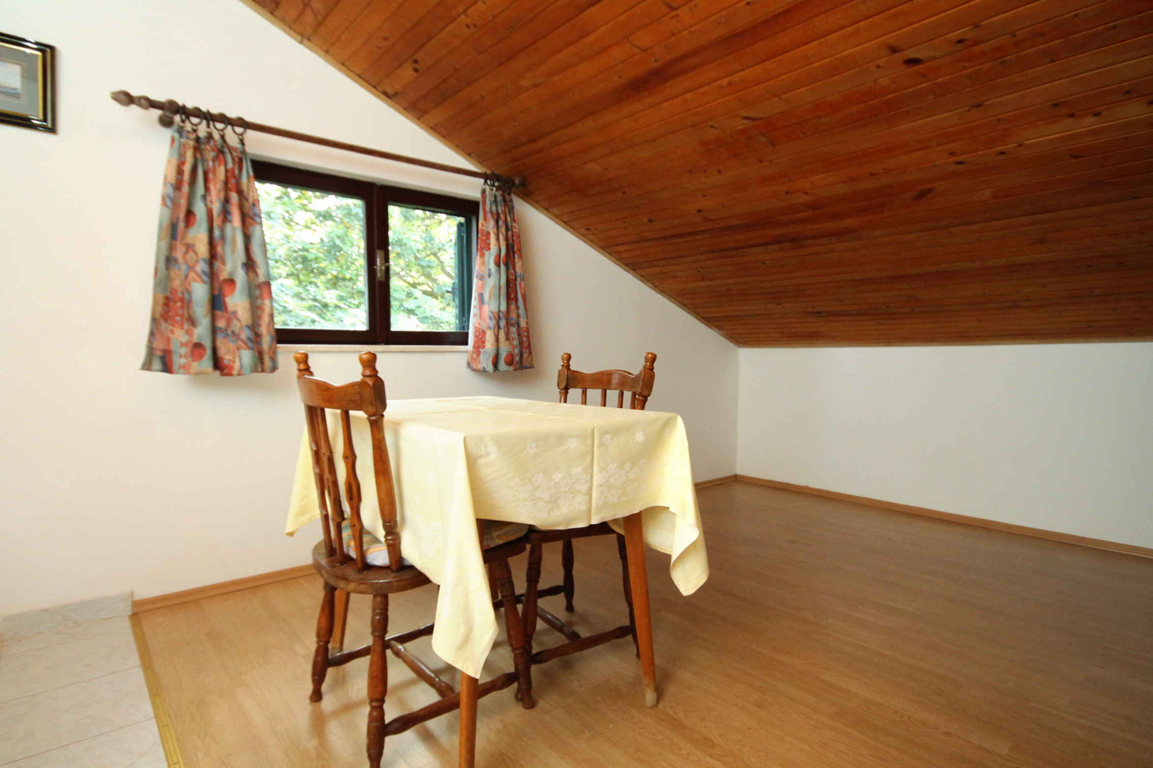 One bedroom apartment near beach Molunat, Dubrovnik  A-b