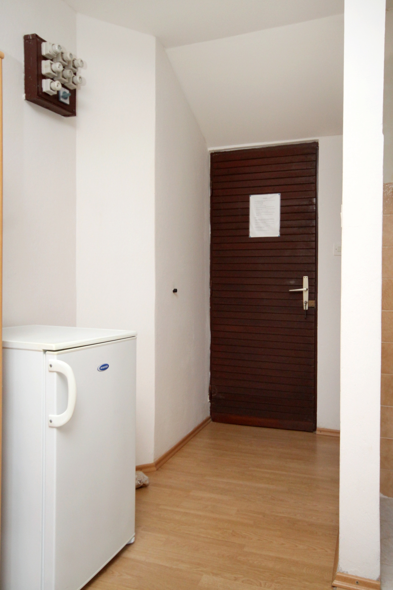 One bedroom apartment near beach Molunat, Dubrovnik  A-c
