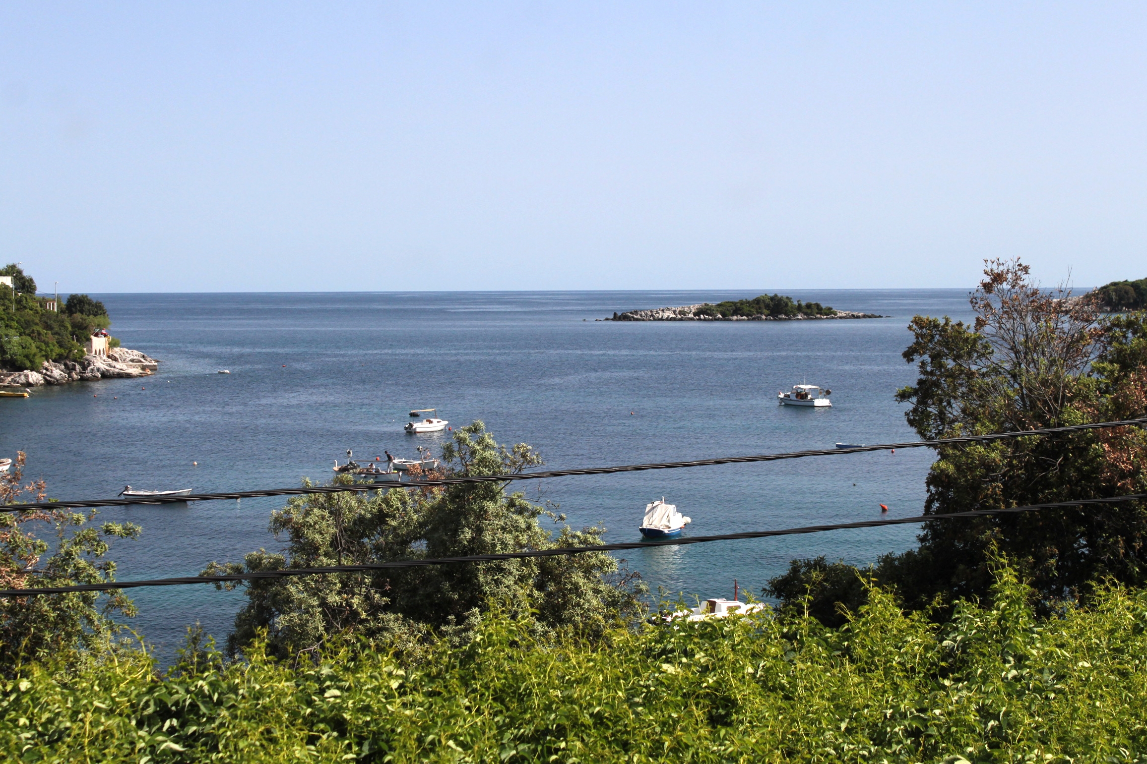 One bedroom apartment near beach Molunat, Dubrovnik  A-e