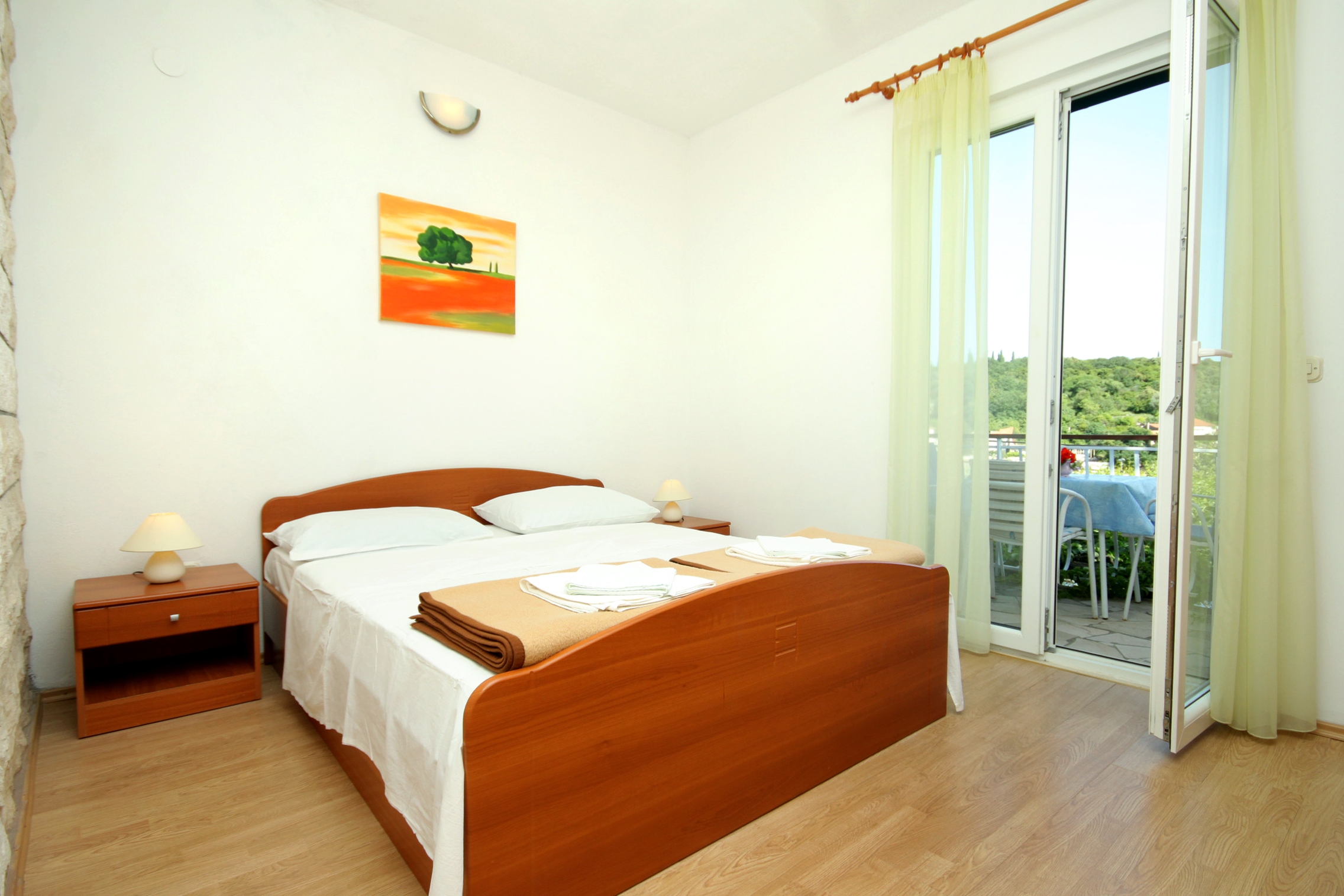 One bedroom apartment near beach Molunat, Dubrovnik  A-e