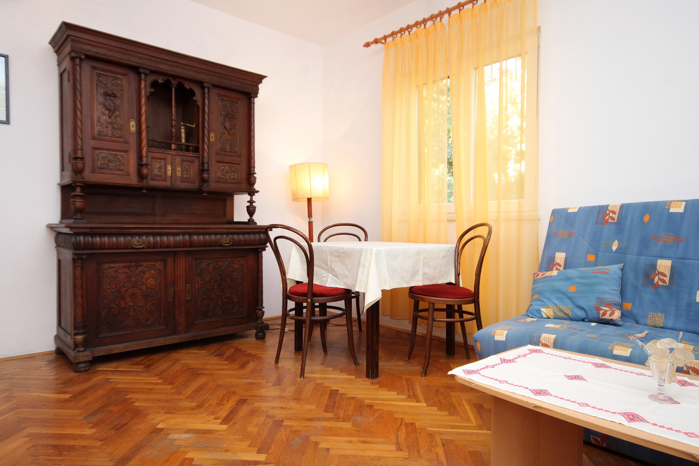 One bedroom apartment near beach Molunat, Dubrovnik  A-e