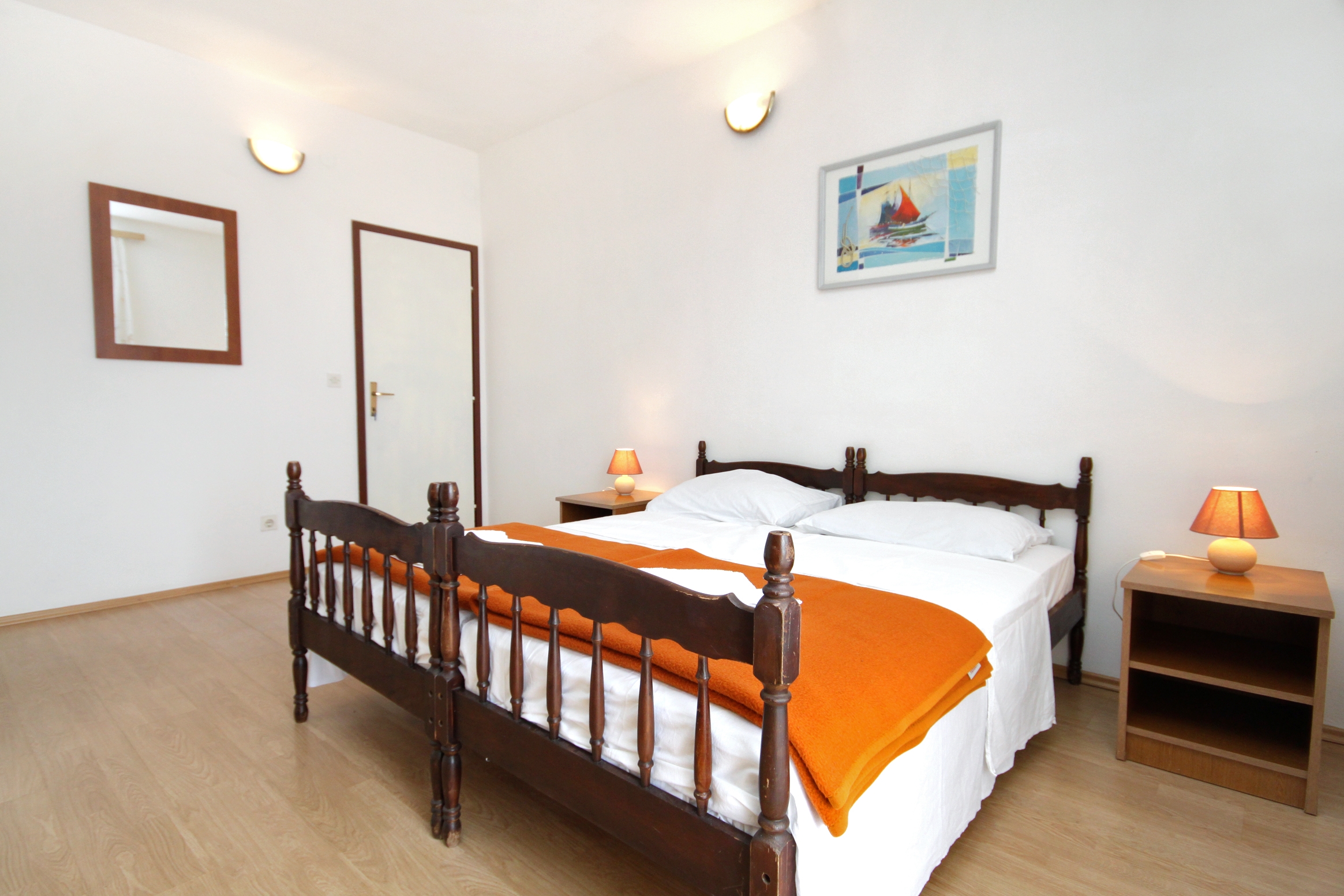 One bedroom apartment near beach Molunat, Dubrovnik  A-f