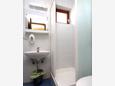 Bathroom Dubrovnik, Bathroom in the room, (pet friendly) and WiFi.